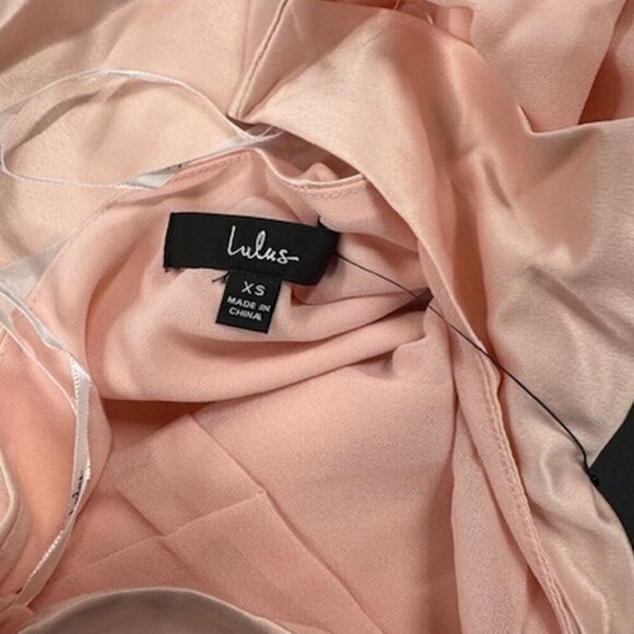 NWT Lulus Dreaming of Elegance Blush Pink Satin One-Shoulder Maxi Dress​ - Picture 5 of 7